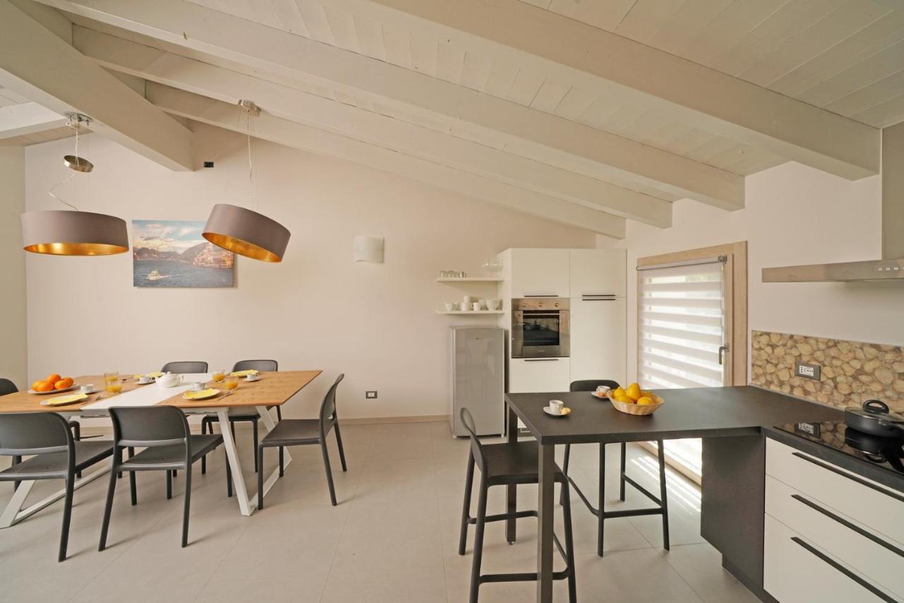 Ferienwohnung Gardaliva 5 Manerba del Garda Exterior foto