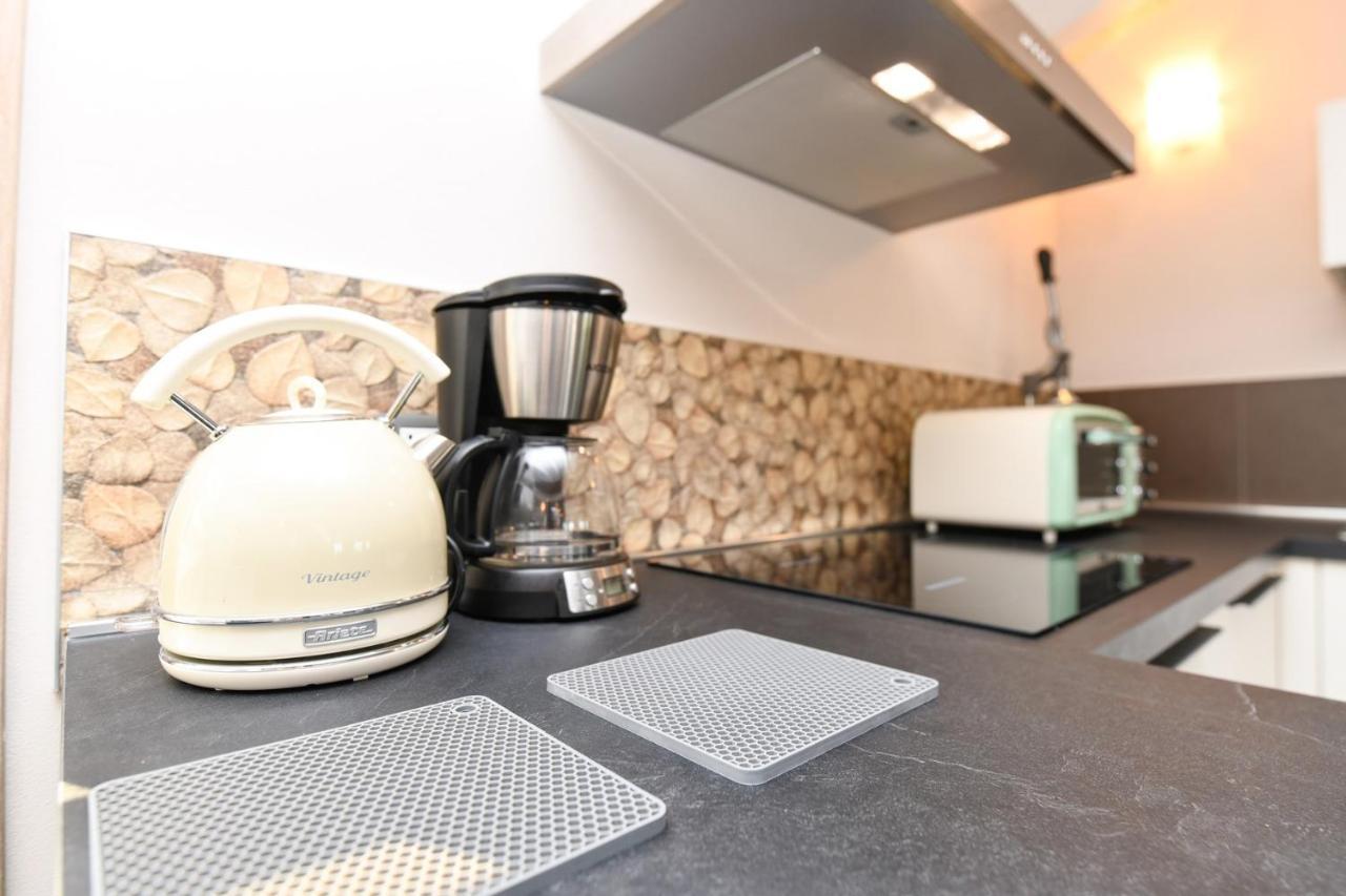 Ferienwohnung Gardaliva 5 Manerba del Garda Exterior foto
