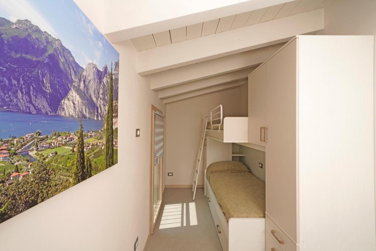 Ferienwohnung Gardaliva 5 Manerba del Garda Exterior foto